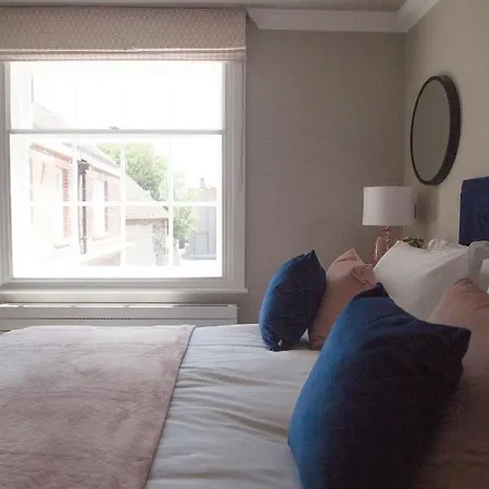 10 Bootham House - Luxury Centre With Free Parking For One Car * York